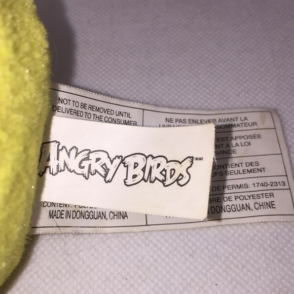 Angry Birds 6” Yellow Bird Chuck Plush Stuffed Toy - Picture 3 of 8